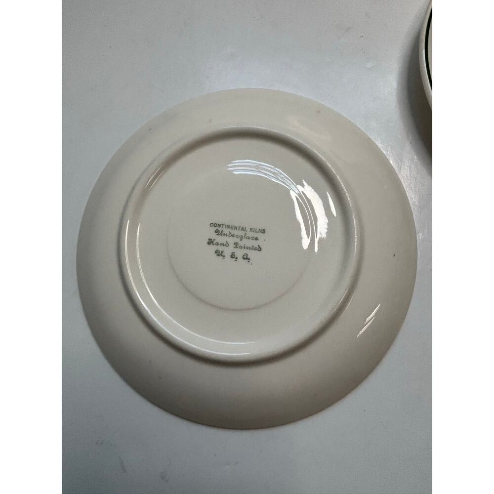 2 Continental Kilns USA Round Saucers Green Rim Restaurant Ware 7 inch - Picture 4 of 5